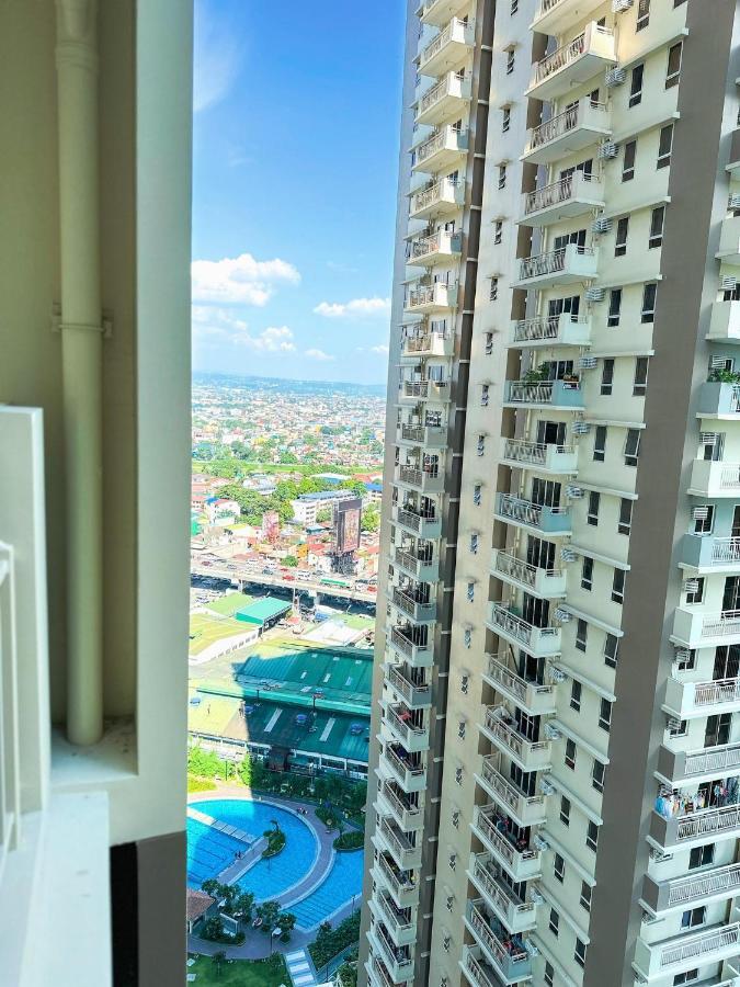 1Br Prisma Residences Dmci Stylish Condo Pasig City Esterno foto