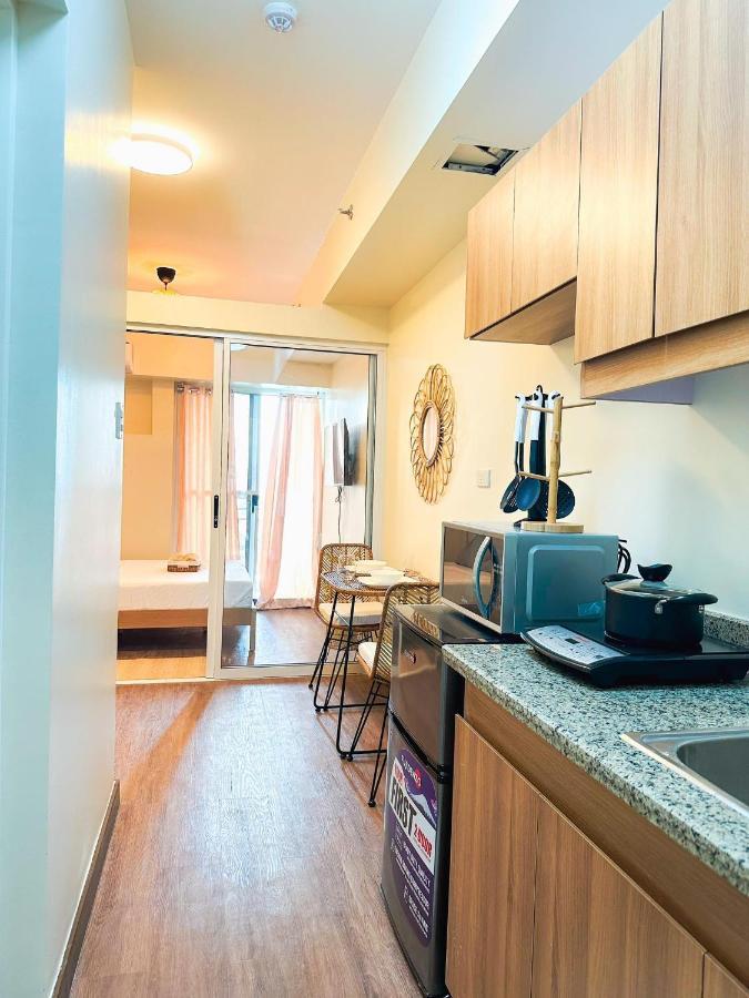 1Br Prisma Residences Dmci Stylish Condo Pasig City Esterno foto